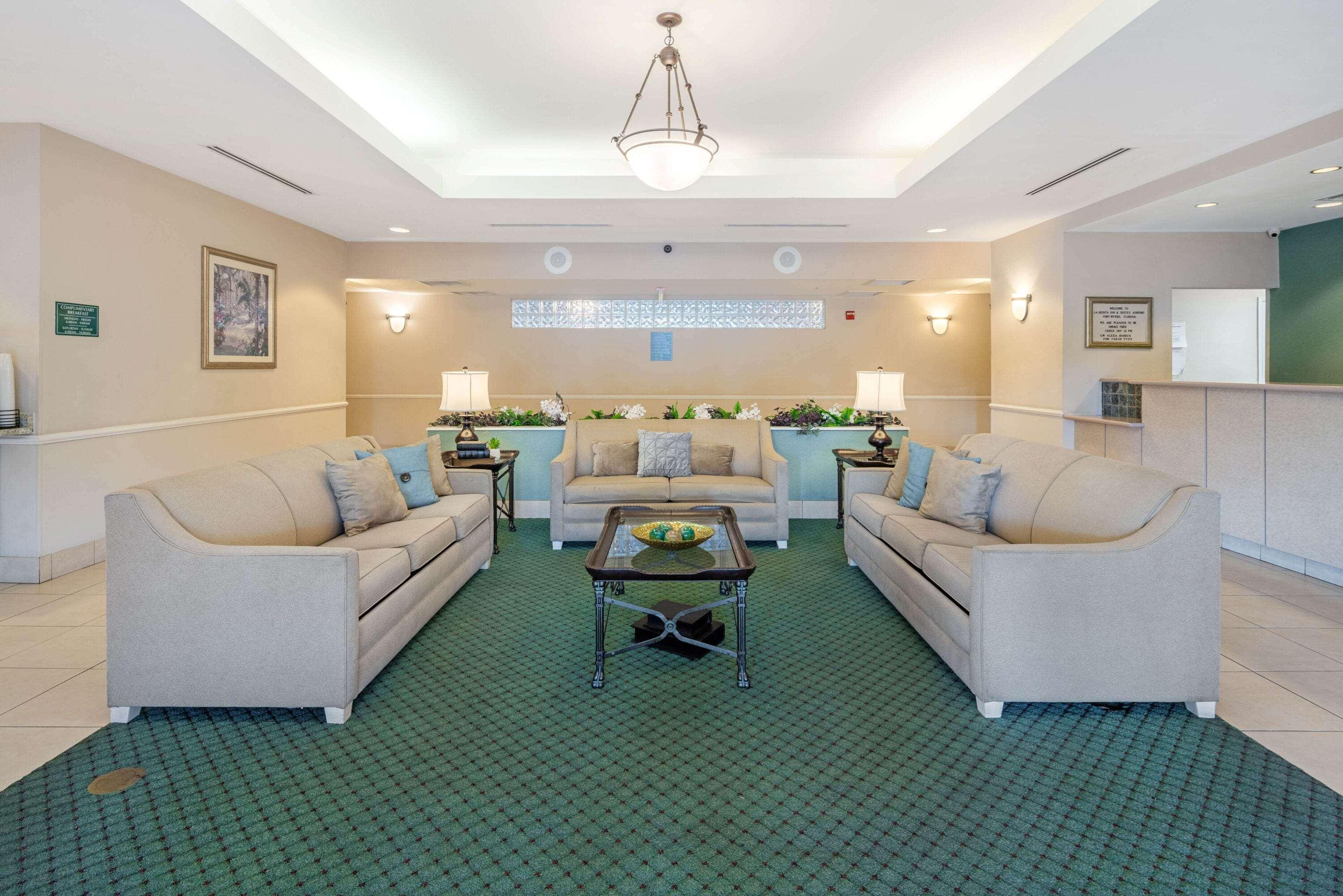 La Quinta Inn And Suites Fort Myers I-75 Exteriör bild