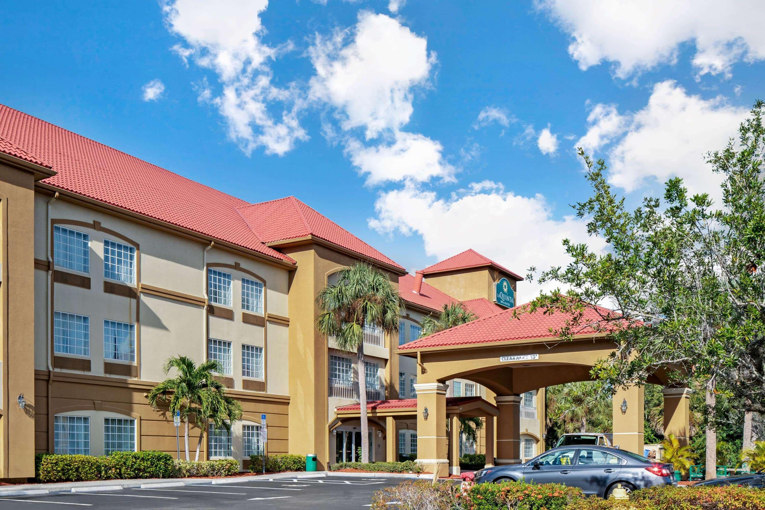 La Quinta Inn And Suites Fort Myers I-75 Exteriör bild