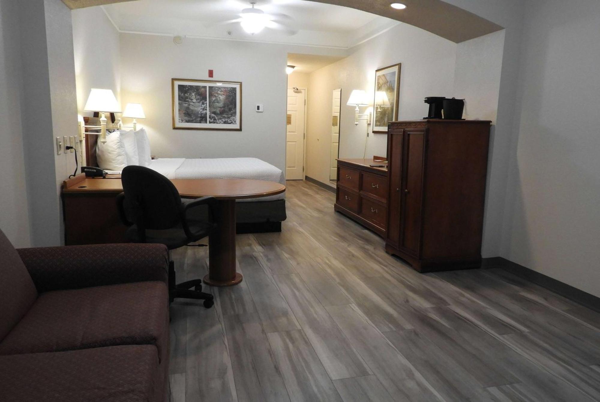 La Quinta Inn And Suites Fort Myers I-75 Exteriör bild